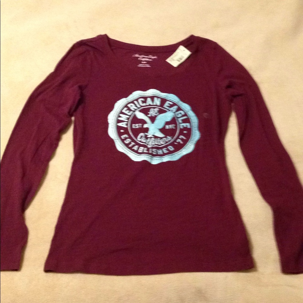 New with tags American eagle shirt size small